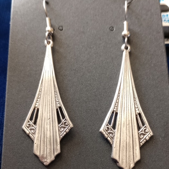 Sterling Jewelry - Sterling Silver Art Deco Vintage Style Long Dangle Earrings